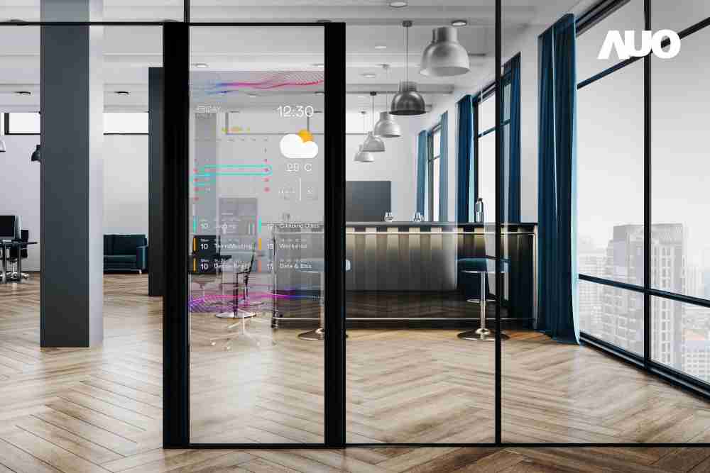 彩霸王致力于研发低能耗之绿色产品，，如低能耗发光组件Micro LED显示技术，，，，具高透明、、可无限拼接的特性，，，，可依需求调整并延伸应用于不同场域，，，，包括汽车侧窗或家庭玄关、、、、智慧橱窗、、商业展示等