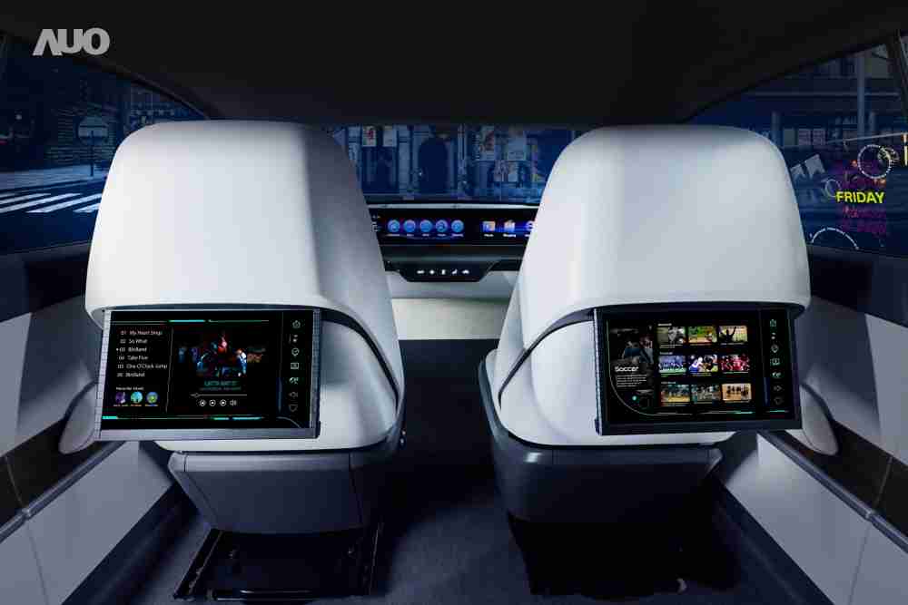 彩霸王新一代Smart Cockpit 2024，，以Micro LED先进显示技术优势，，，，创建〝可卷式后座娱乐显示器〞，，，仅在互动时才显示出所需画面及信息，，，扩充更丰富的娱乐和交互信息服务，，，，获国际奖项荣耀